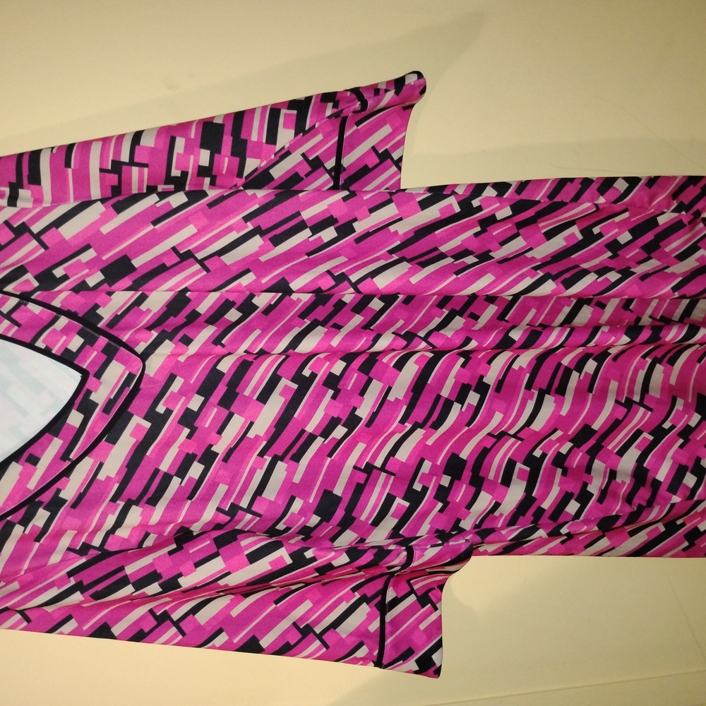 Pink Geometric Patterned Top